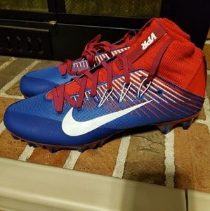 Nike Vapor Football Cleat